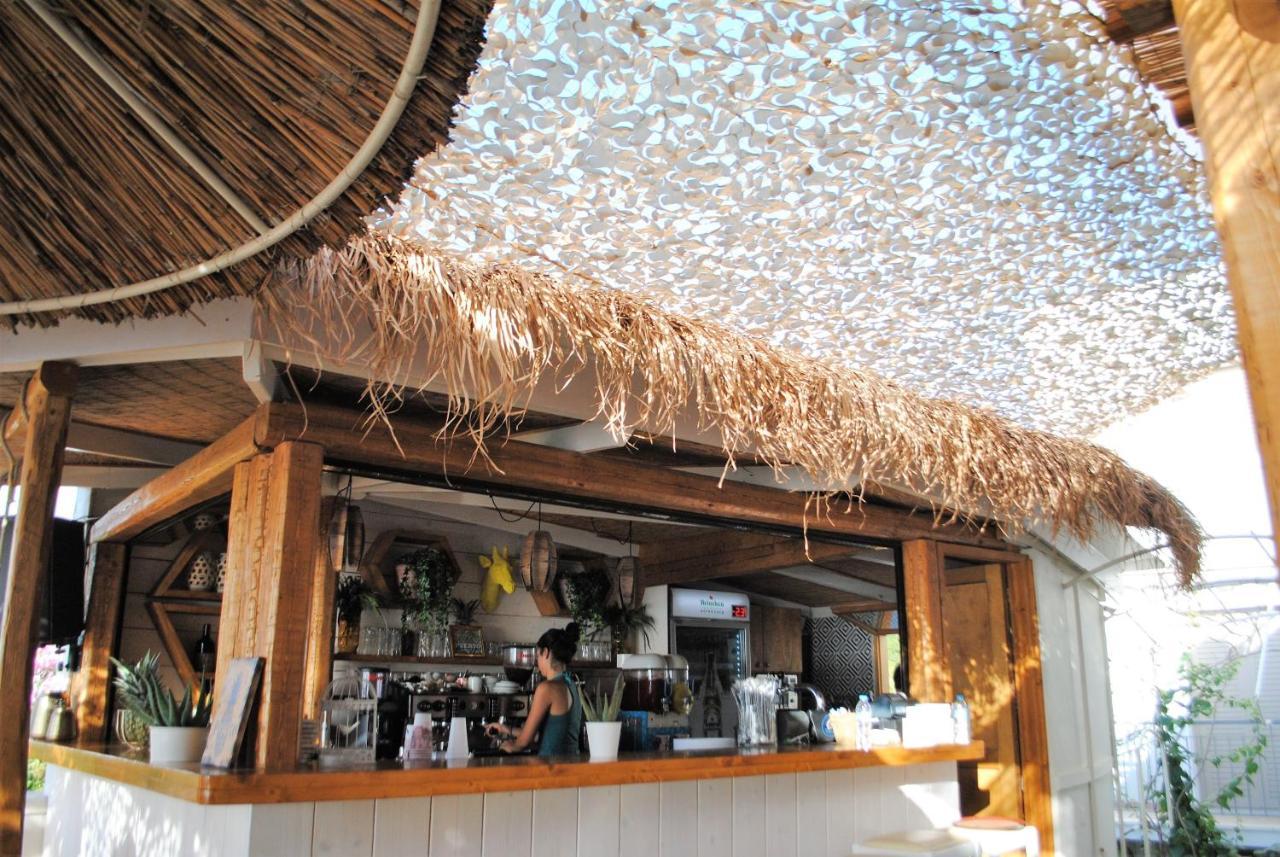 Puerto Seaside Rooms Ahladerí Kültér fotó