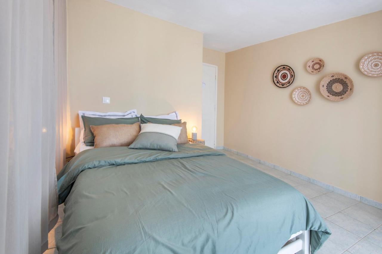 Puerto Seaside Rooms Ahladerí Kültér fotó