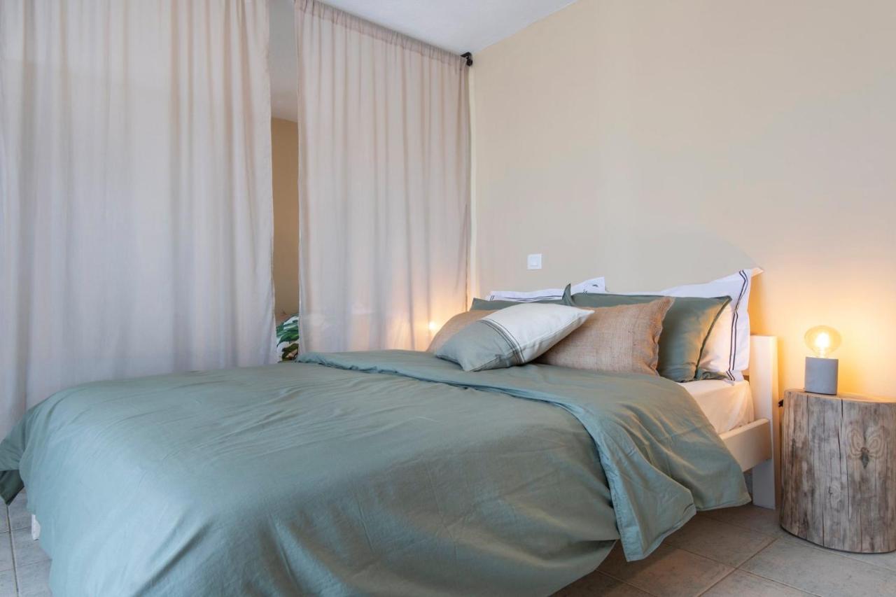 Puerto Seaside Rooms Ahladerí Kültér fotó